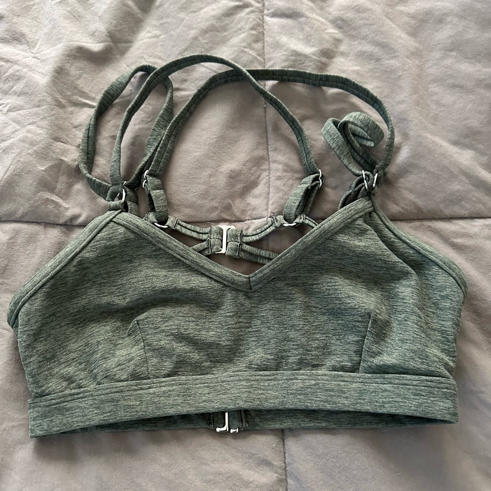 Bombshell Sportswear Sports Bra size small